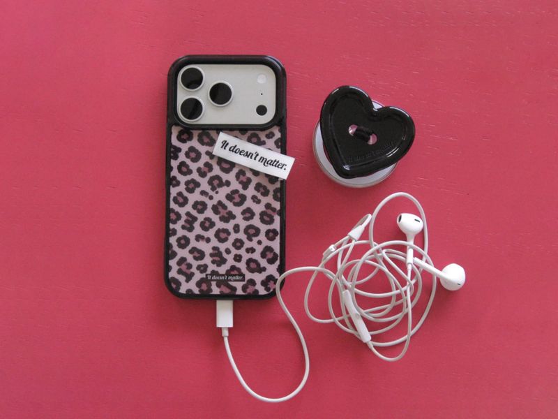 Wild Leo phone case (Dusty Pink)