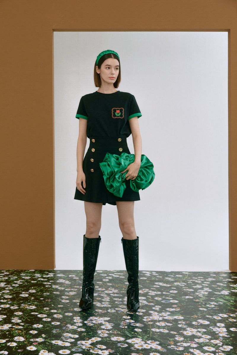 ROMANCHIC(ロマンシック)の「Tulip T-shirt(Tops)」