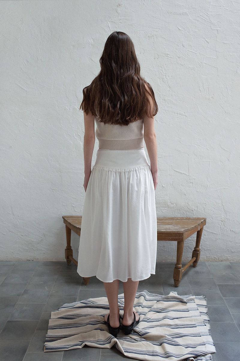 Nuts sleeveless knit_beige