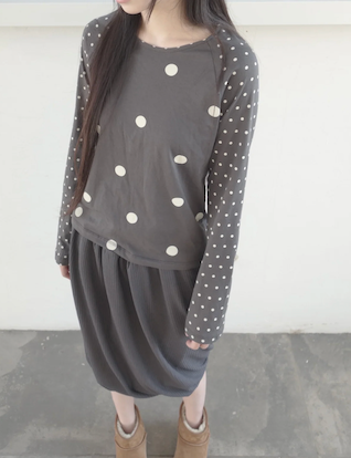 dot raglan tee