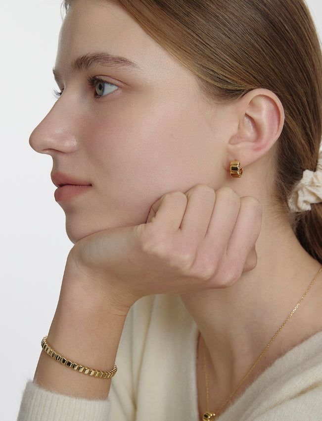 26SS★ Ice Block Silver One-Touch Earrings M