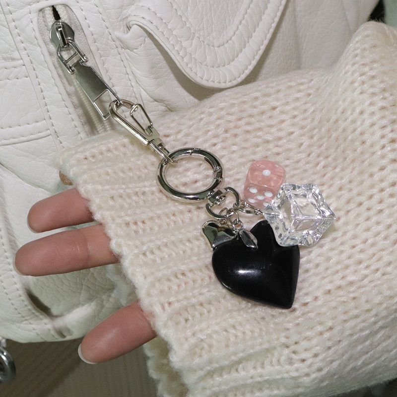WONDER WONDER(ワンダーワンダー)の「Pinning Lovely Hip Heart Dice Pants Bag Key Ring(Toys/Key Holders)」
