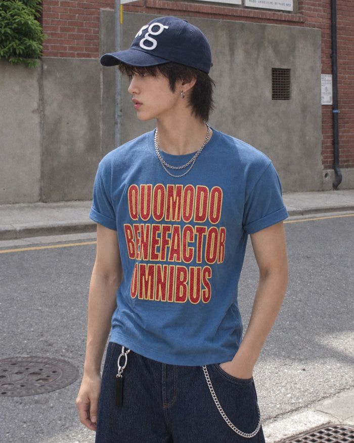 KIXI（キッシー）の「(UNISEX) Quomodo Embo Text Tee（Tops）」