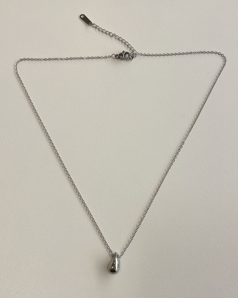 refrainfromspace(リフレインフロームスペース)の「water drop necklace(Accessories)」