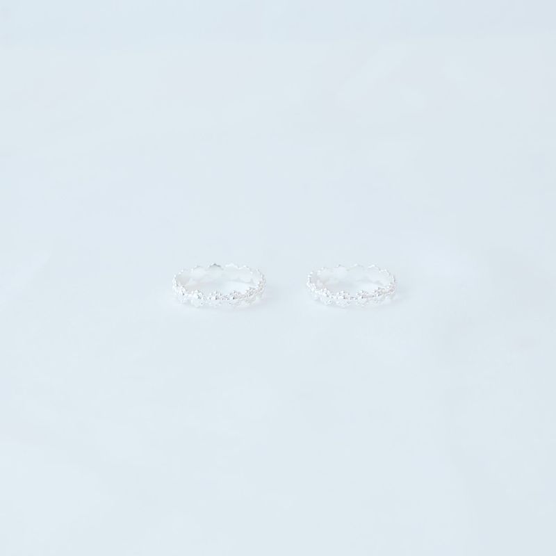 flower pattern fitted ring