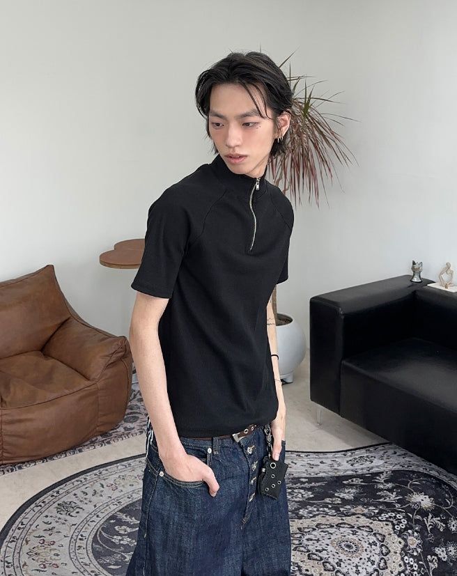 Ferrer Ribbed Half Zip-Up Short Sleeve Tee