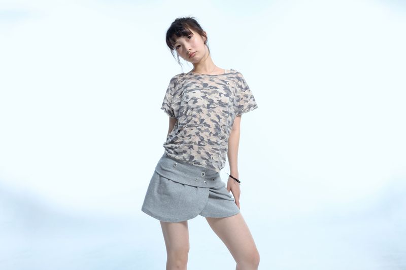 Camo Slash Eyelet Tee