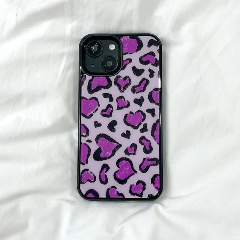 venitore（ヴェニトー）の「[MADE][Magsafe Glass Bumper Case] Heart Leopard Drawing Case ⋆ Purple（Smartphone Accessories）」