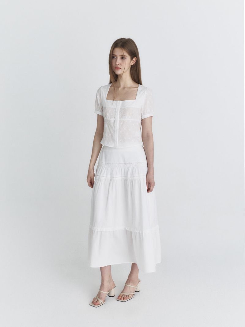Floral square blouse (Ivory)
