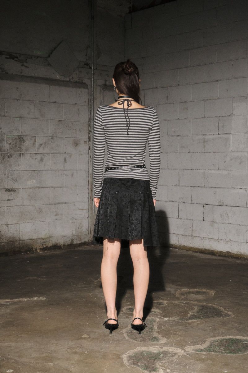 st strap t (grey)