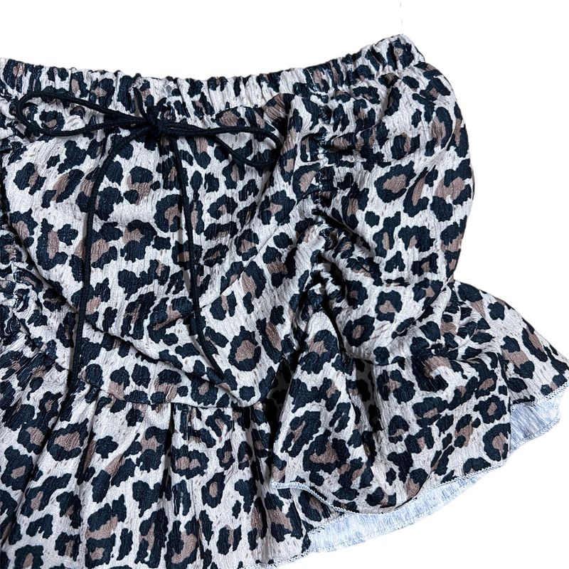 Feral Leopard Banding Mini Skirt Pants (Leopard)