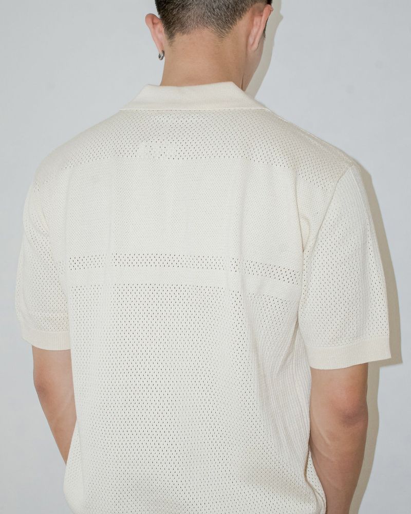 DVRK PRIVÉ BUTTONLESS POINTELLE KNITTED POLO - CREAM