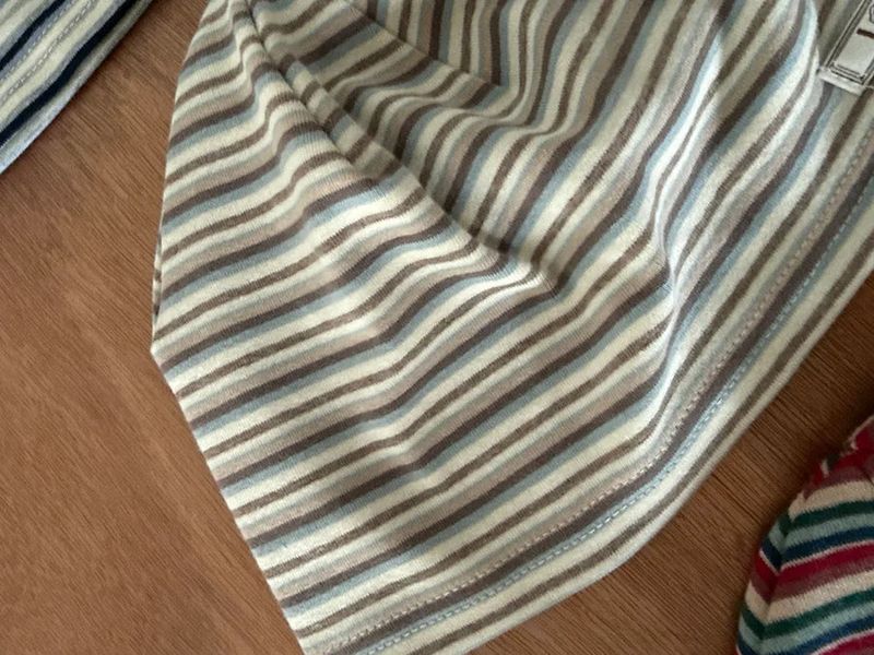 stripe short beanie