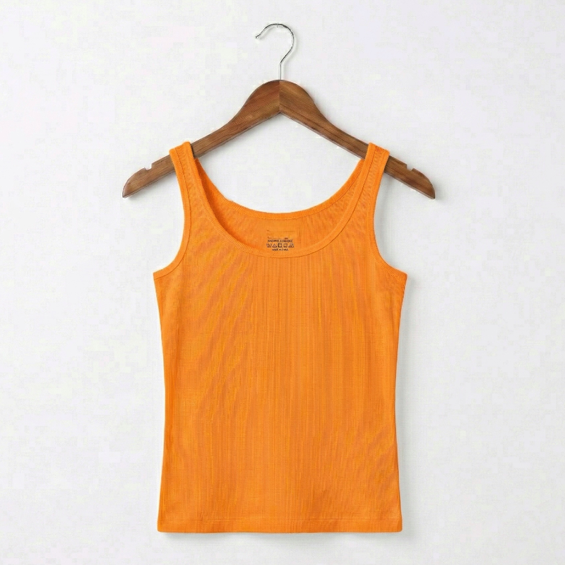 please sleeveless top