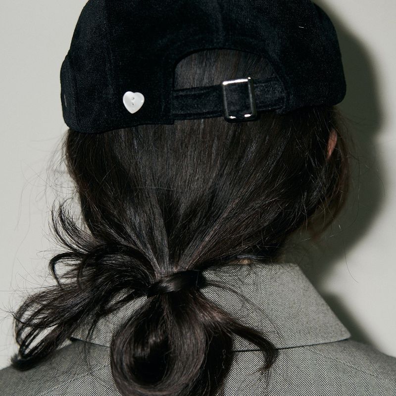 lace trimming hunting cap