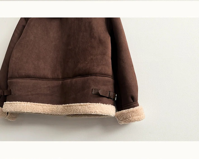Ronde Cute Hood Mustang
