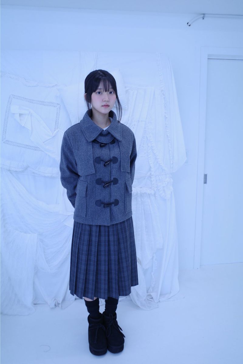 Bwin check midi pleats skirt