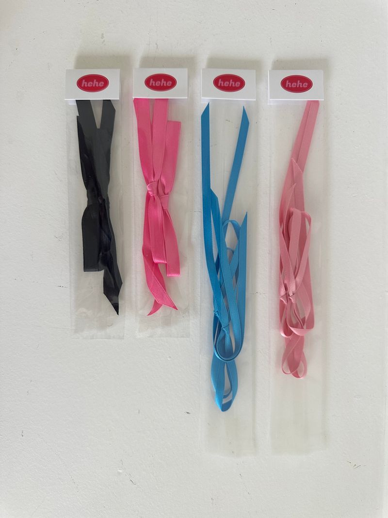 Blue Ribbon Pin (2pcs) 