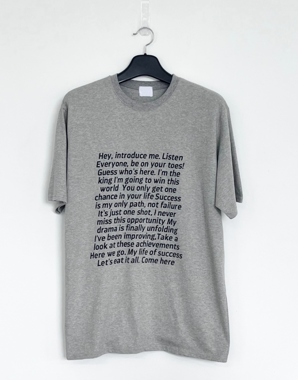 Square frame lettering shorts sleeve T