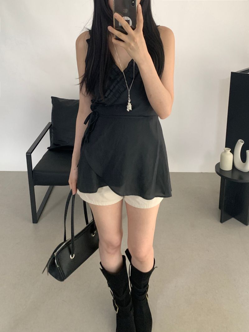 Sylvia Frill Sleeveless Long Blouse
