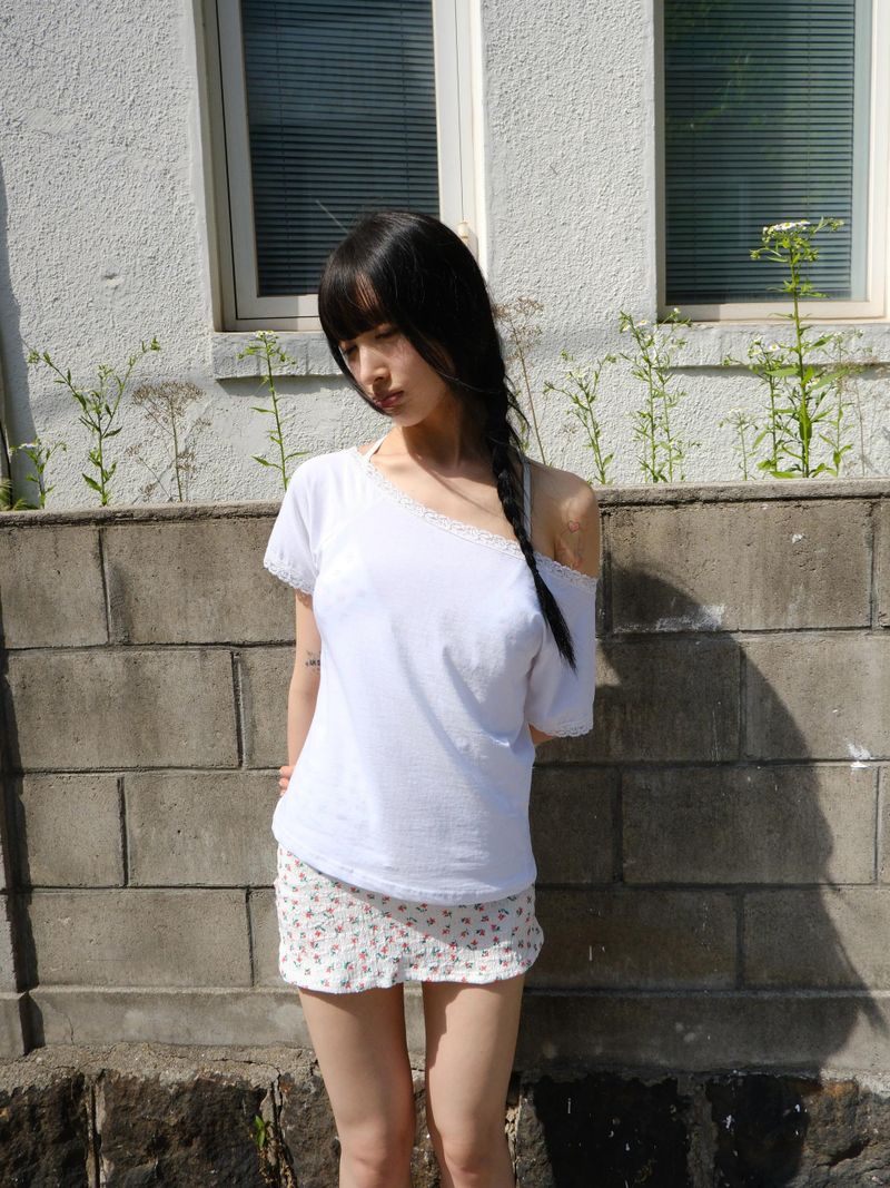 lace line t