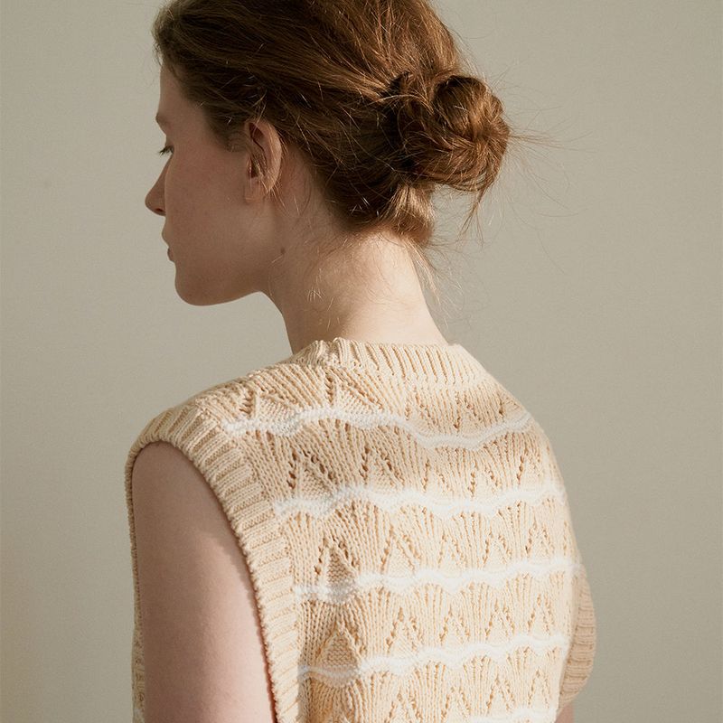 Wave knit vest