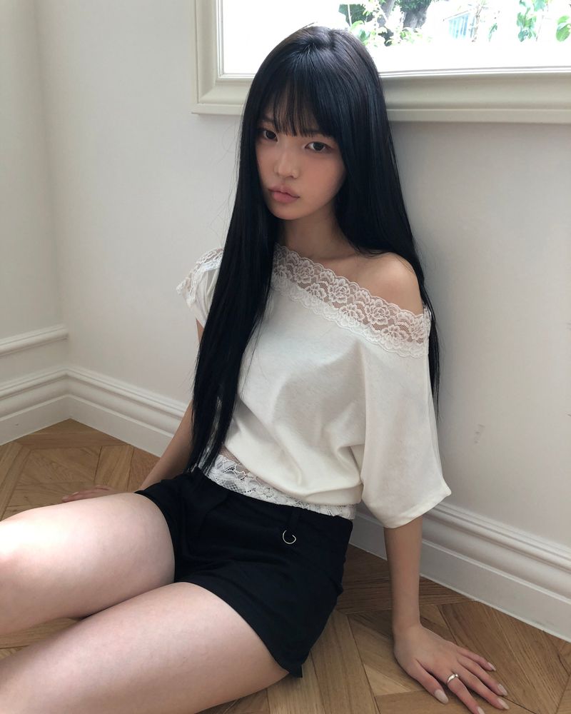Hiyo Low-Rise Short Pants
