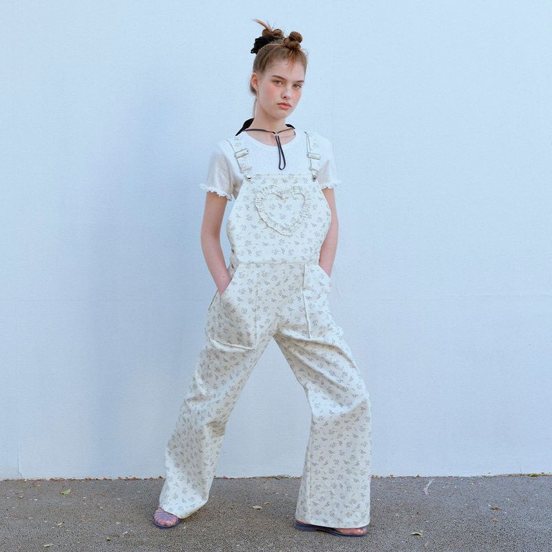 FUN FROM FUN(ファンフロムファン)の「 FRILL HEART OVER-ALL, FLORAL(Pants)」