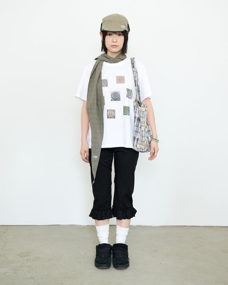 Flow Plaid Muffler