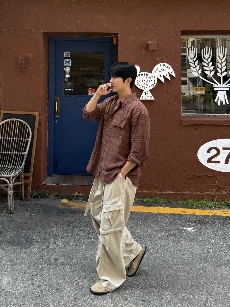 Belted cut line dying cargo pants