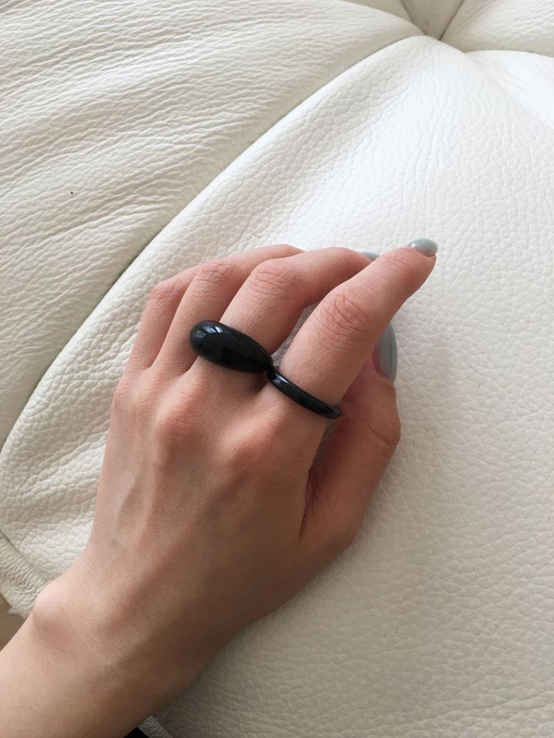 nobiyaka(ノビヤカ)の「Pebble bold ring set(Accessories)」