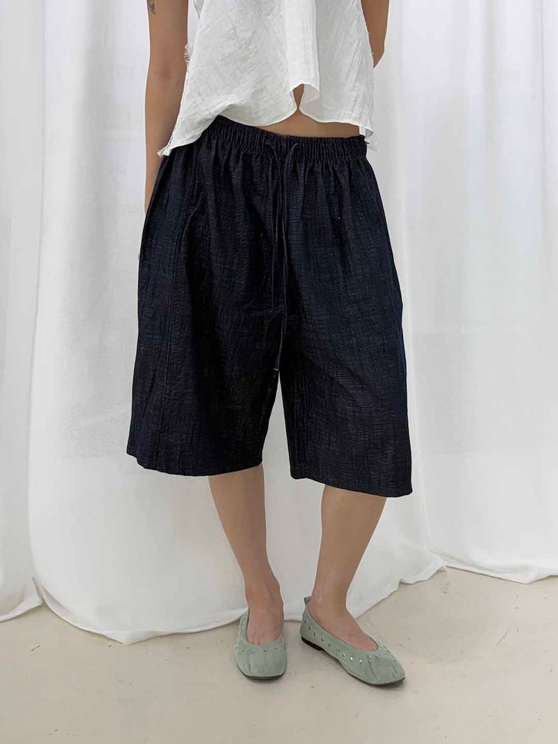 MUZESEOUL（ミューズソウル）の「Linen denim bermuda pants(4color)（Pants）」