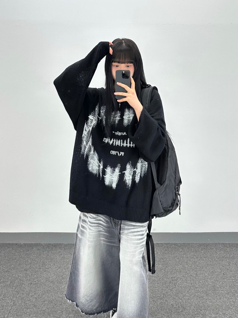 vertical embo half pants