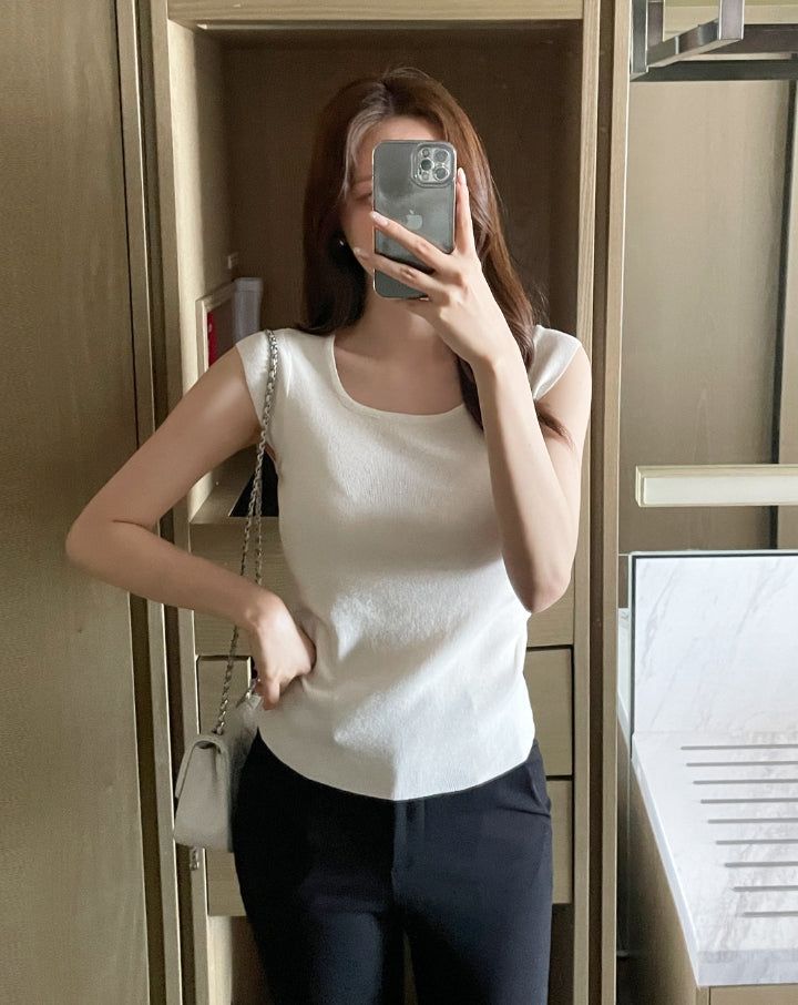 Ezha Square Neck Shirring Cap Sleeve Knit