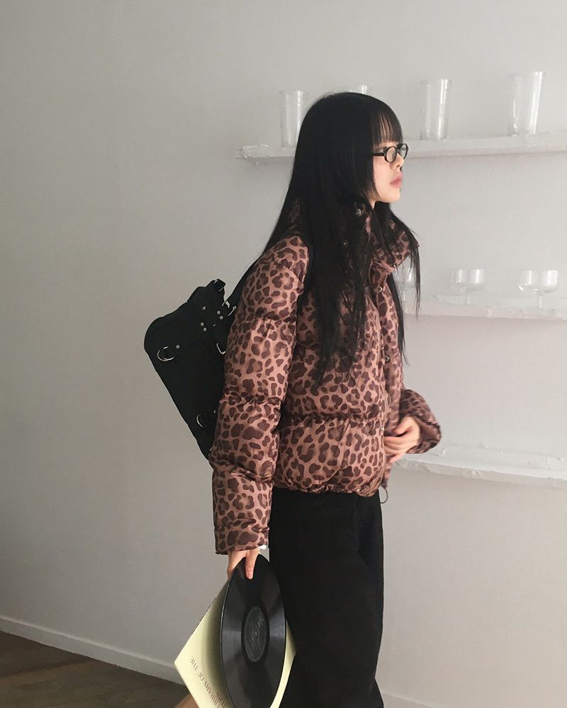 Dishell Leopard wellon short padded jumper