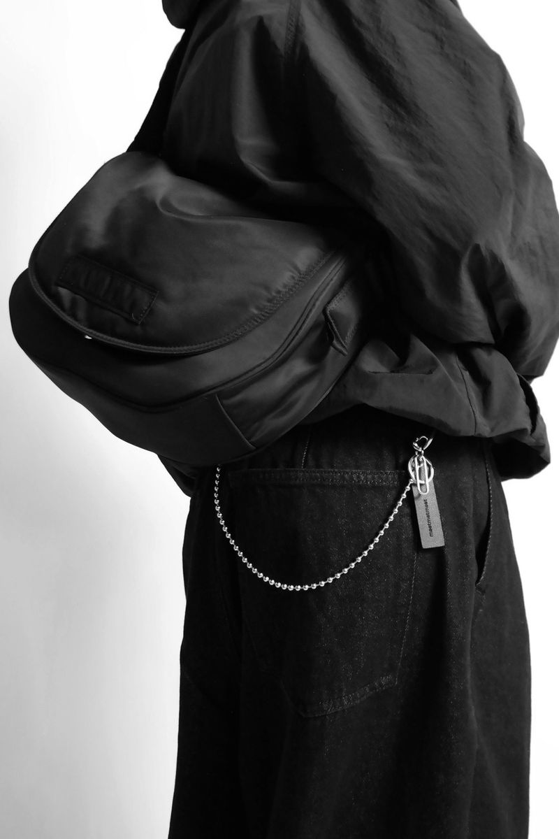 semicircle black