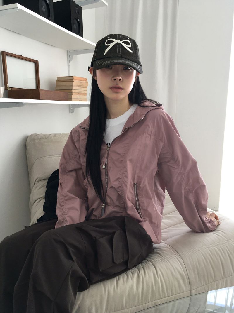 WONDER WONDER（ワンダーワンダー）の「[MADE] Pained metal shirring balloon hood windbreaker two-way zip-up（Jackets/Outerwear）」