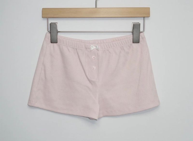 nika shorts
