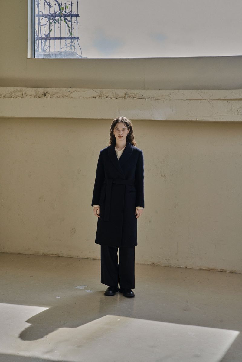 ASYM COAT_BLACK