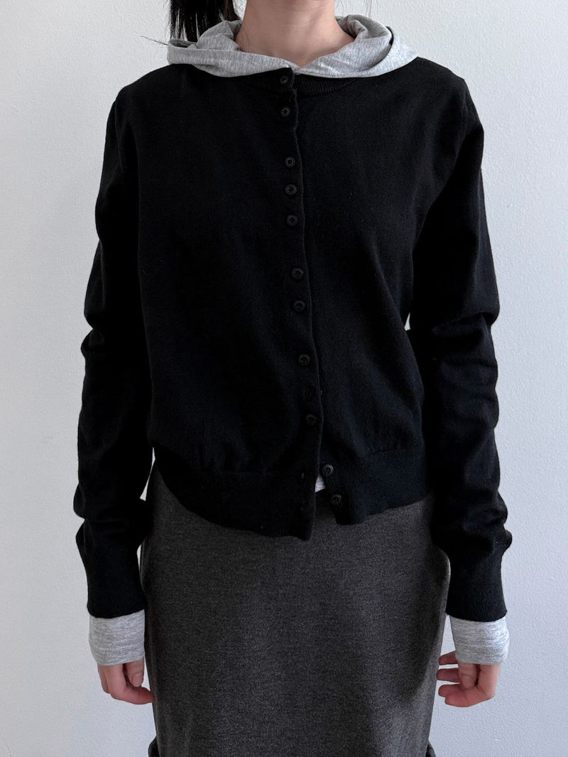  STANDARD BUTTON CARDIGAN