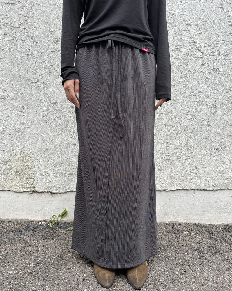 RAW EDGE LONG SKIRT (BLACK) WOMENS
