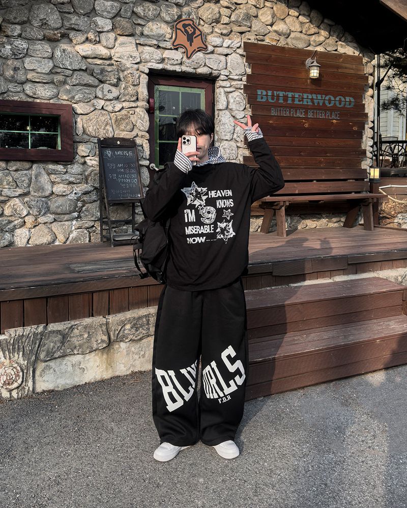 River Fingerhole Stripe Hoodie