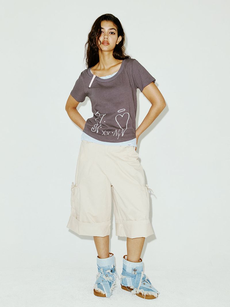 ZIPPER HEART TEE CHARCOAL