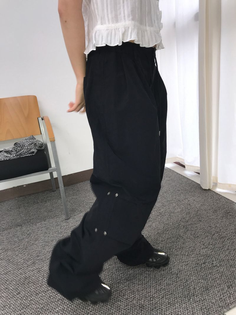 Motion rivet tech pants