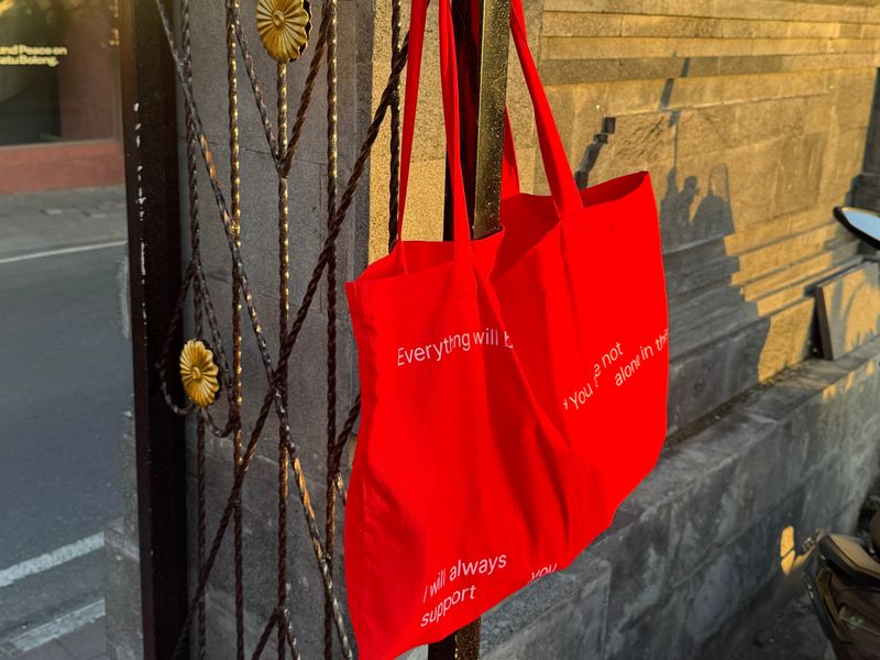 Cosy Where Bag - Red