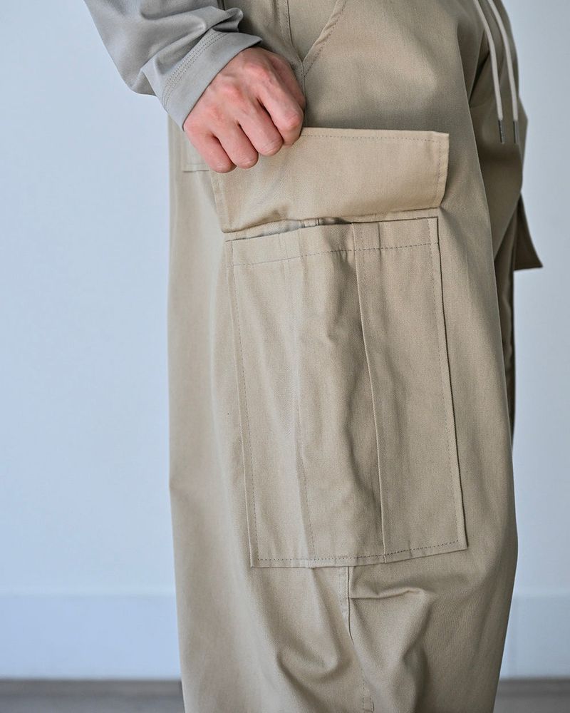 SIO WIDE CARGO PANTS BG