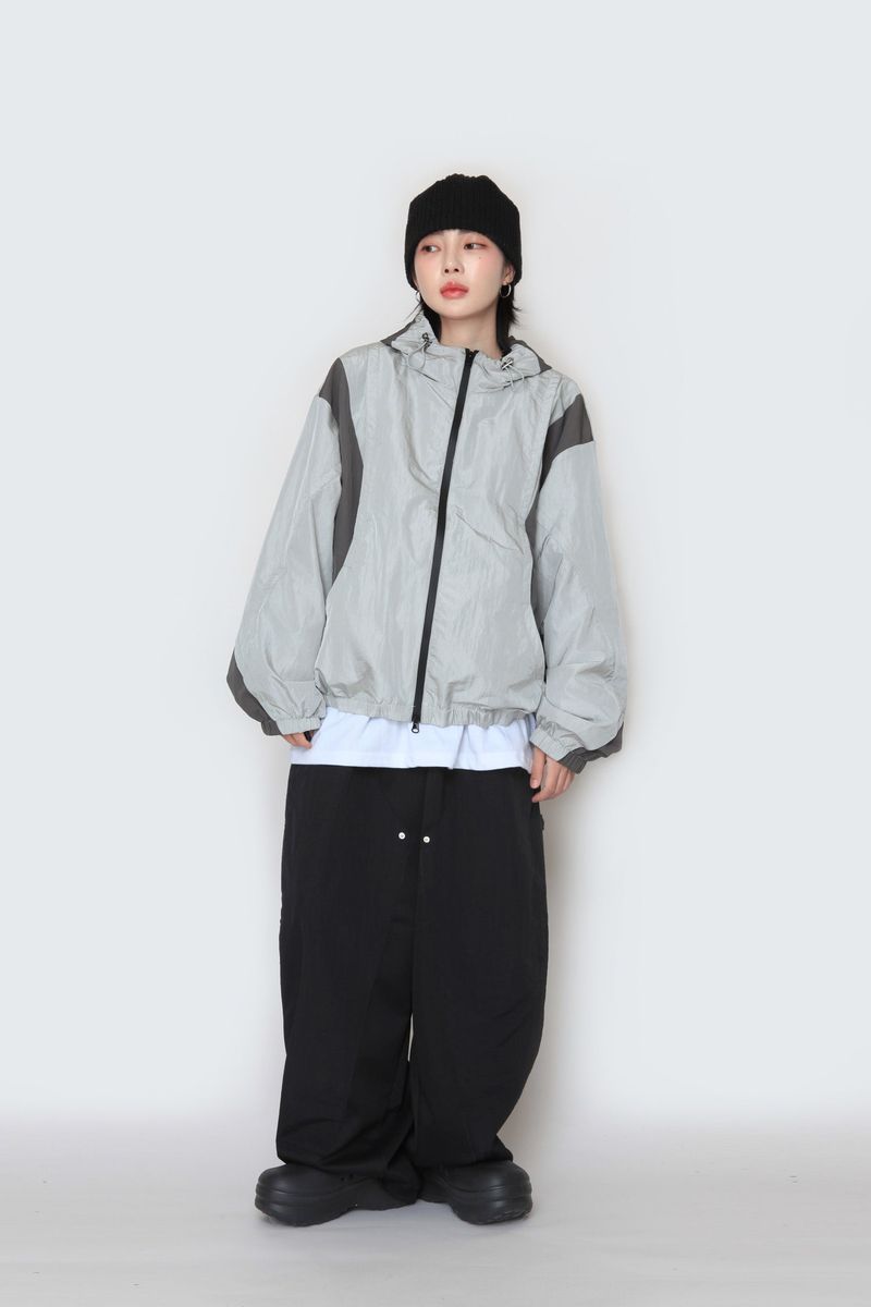 Packing Colour Windbreaker