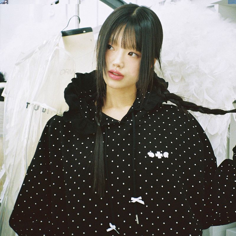 Dot Ruffle Hoodie - BLACK