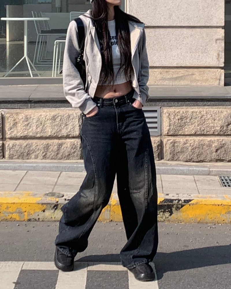 Crop hood zip jumper
