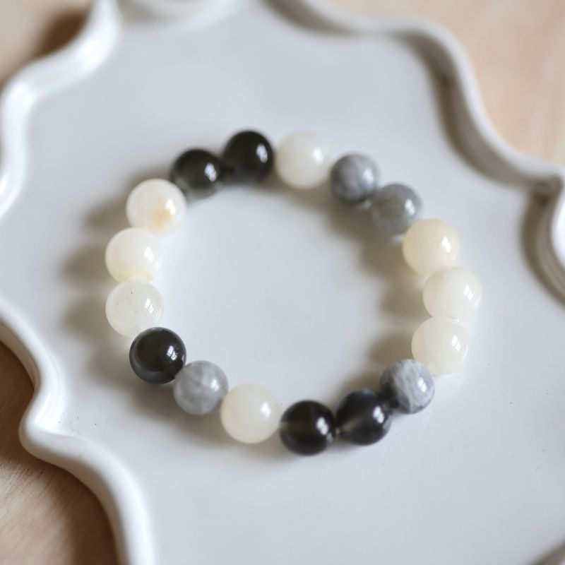 heim（ハイム）の「バブルティークリスタルストーンブレスレットハンドメイド（アクセサリー）」